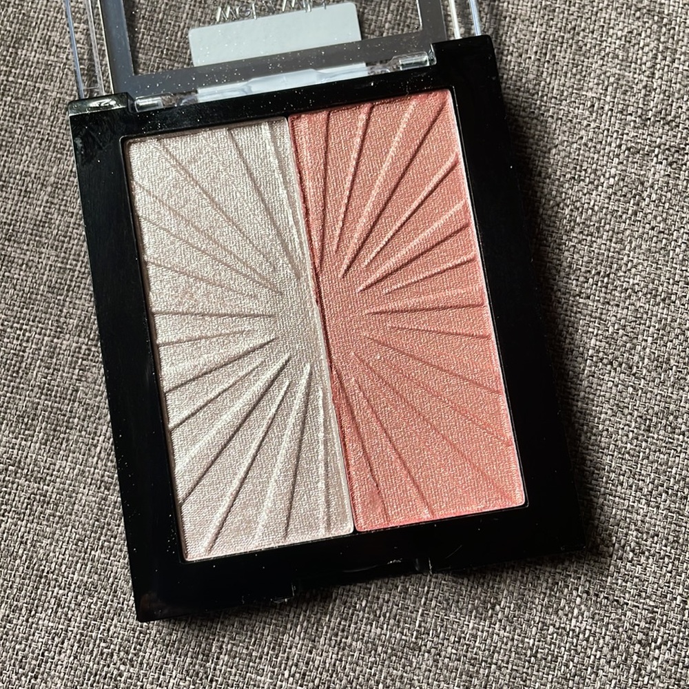 Shimmer blush and highlight